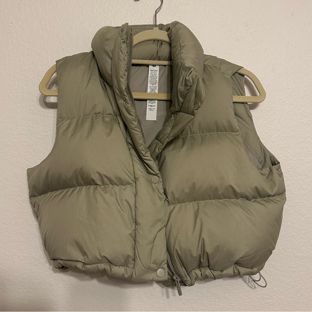 Wunder puff super cropped vest